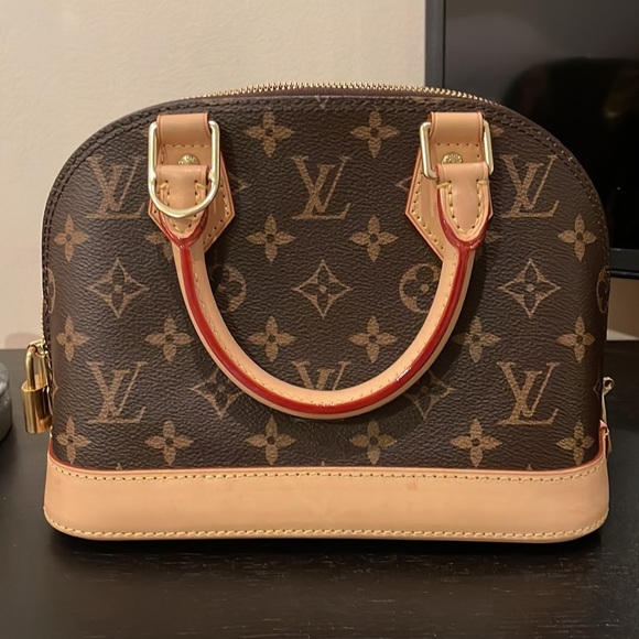 Louis Vuitton Alma BB - Picture 2 of 4